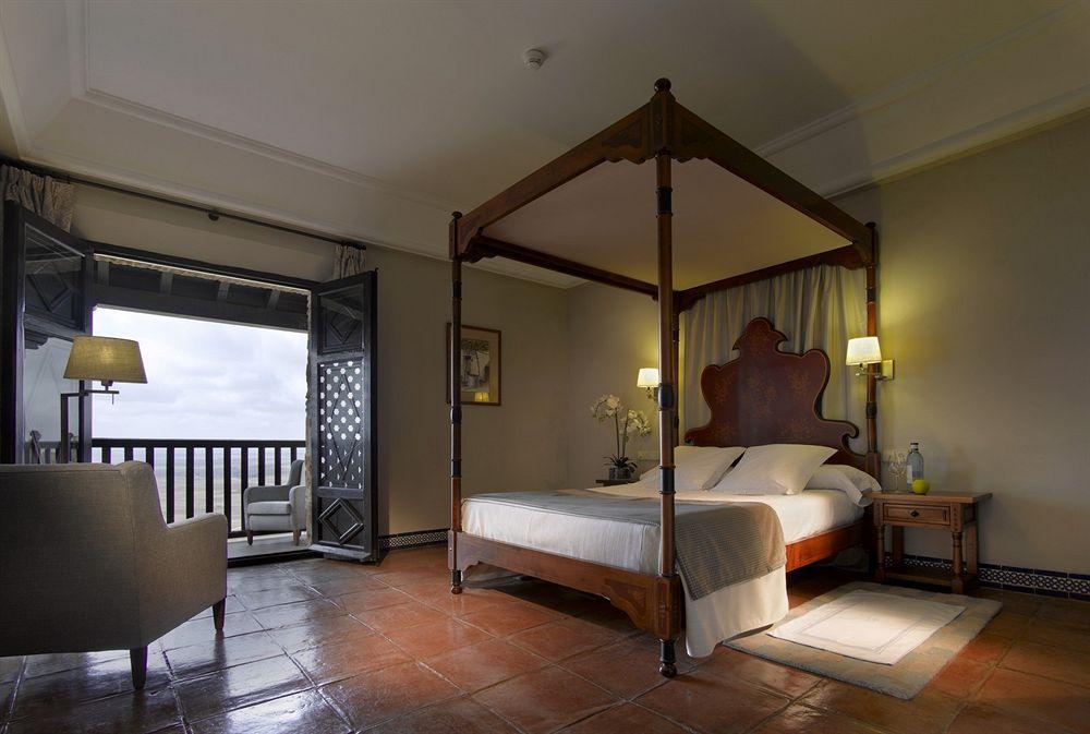 De Hotel Carmona (Seville)
